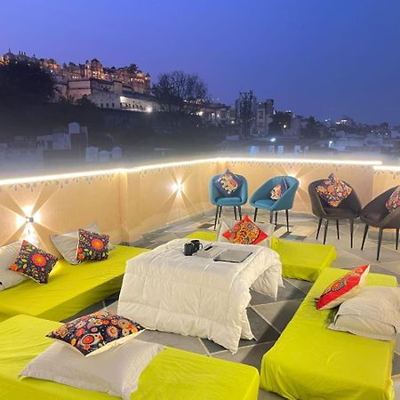 Hotel Funky Backpackers à Udaipur Extérieur photo